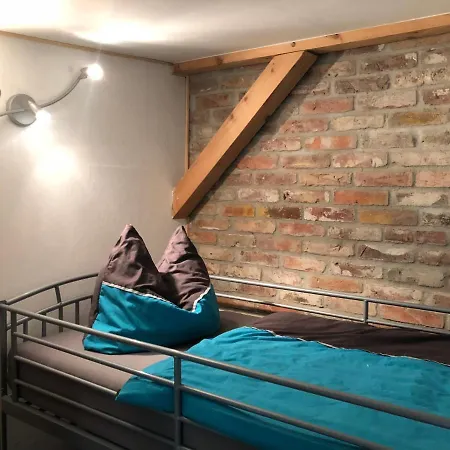 Kutscherhaus Waldtor Holiday home Biesenthal