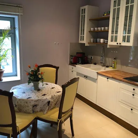 Holiday home Kutscherhaus Waldtor
